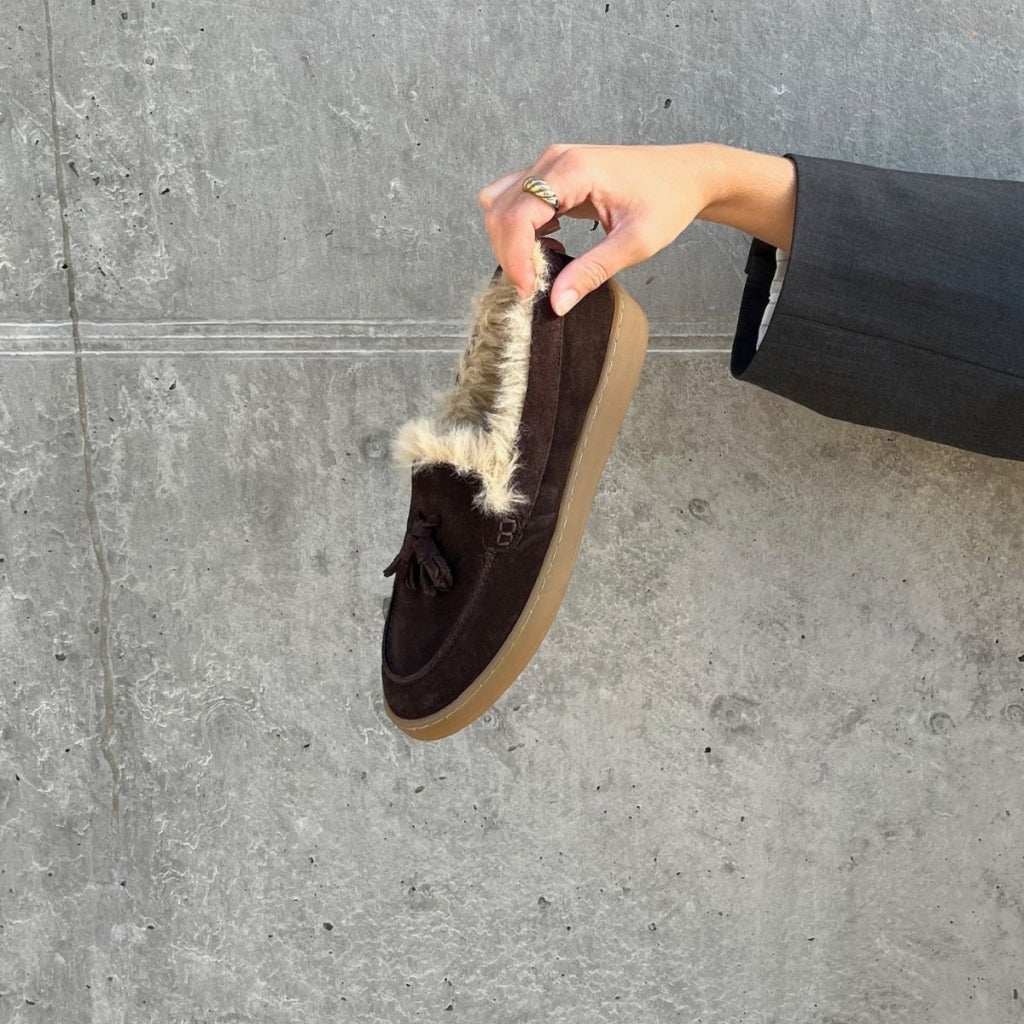 Just A Kiss Suede Dark Brown