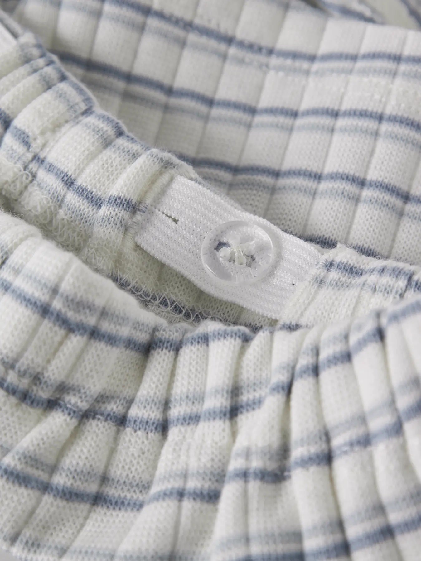 Haldur Loose Shorts Coconut Milk/Dusty Blue