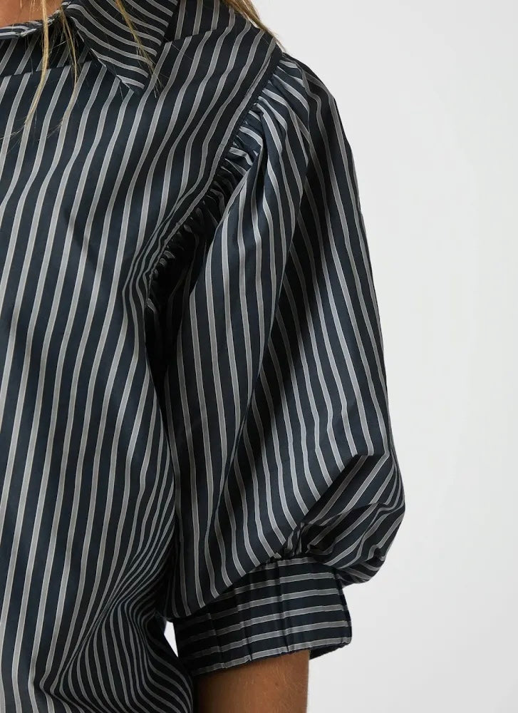 Etta Soft Stripe Stone Shirt Navy