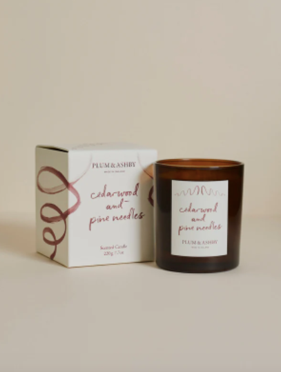 Cedarwood And Pine Needles Candle