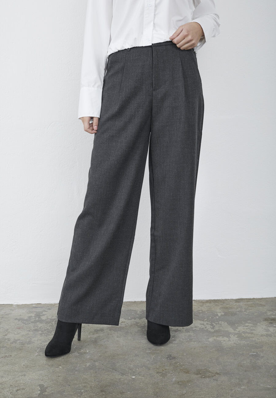 Great Pant Dark Grey