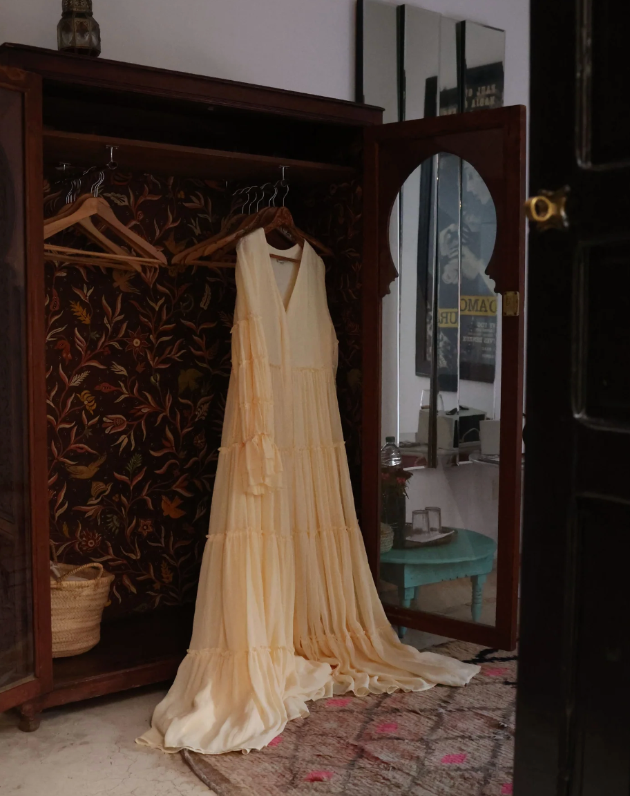 Showbird Dress Soft Butter