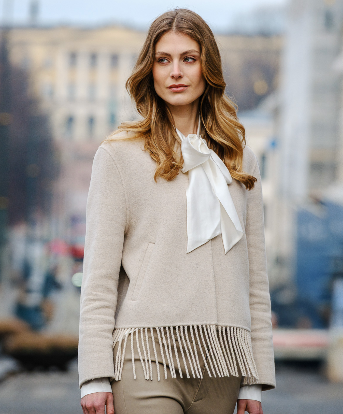Mia Blazer Sand