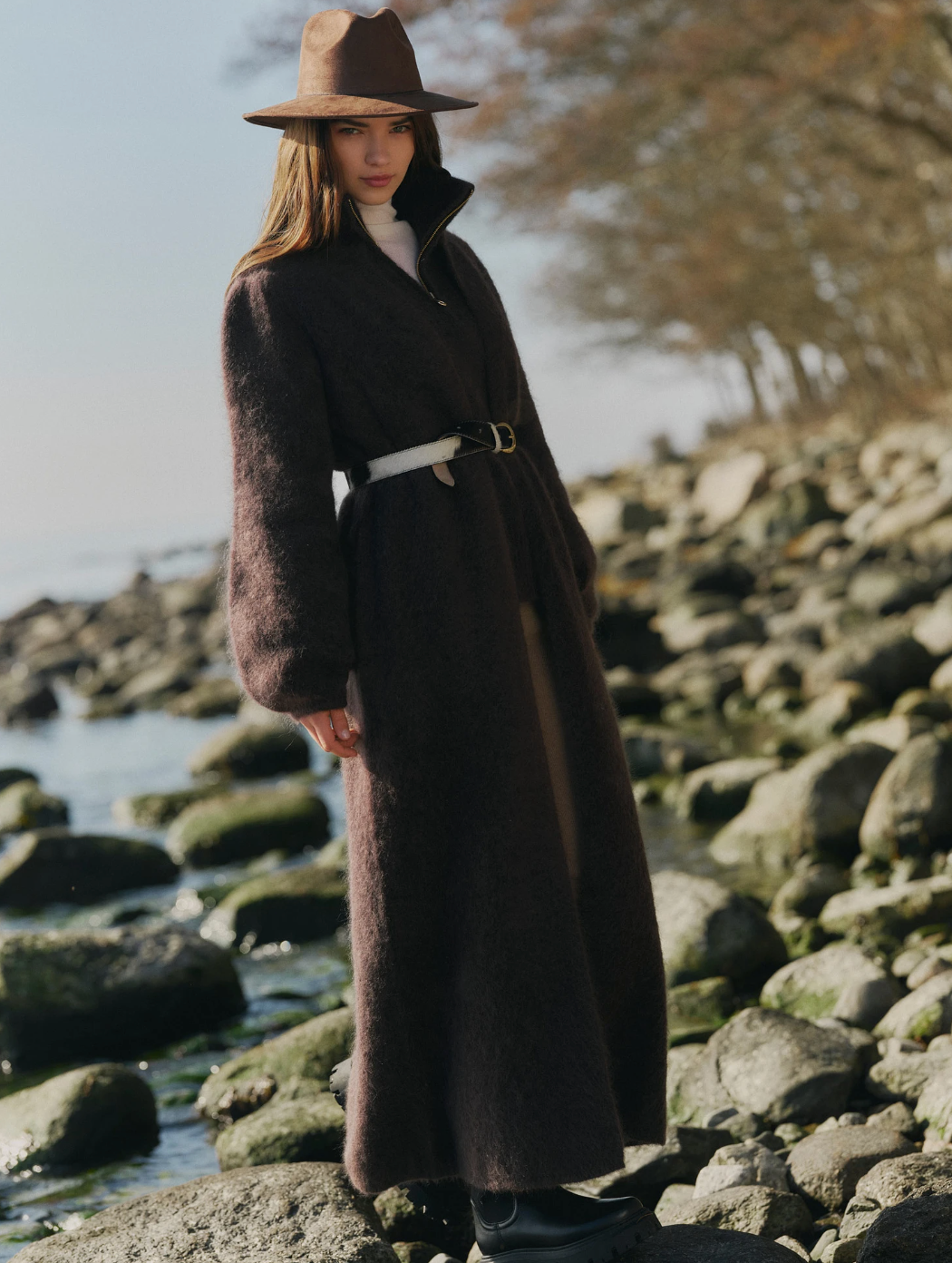 Olivia Chunky Cardigan Dark Brown