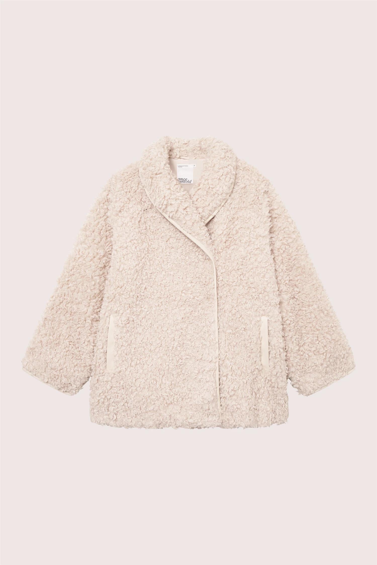 Muffe Coat Warm Sand