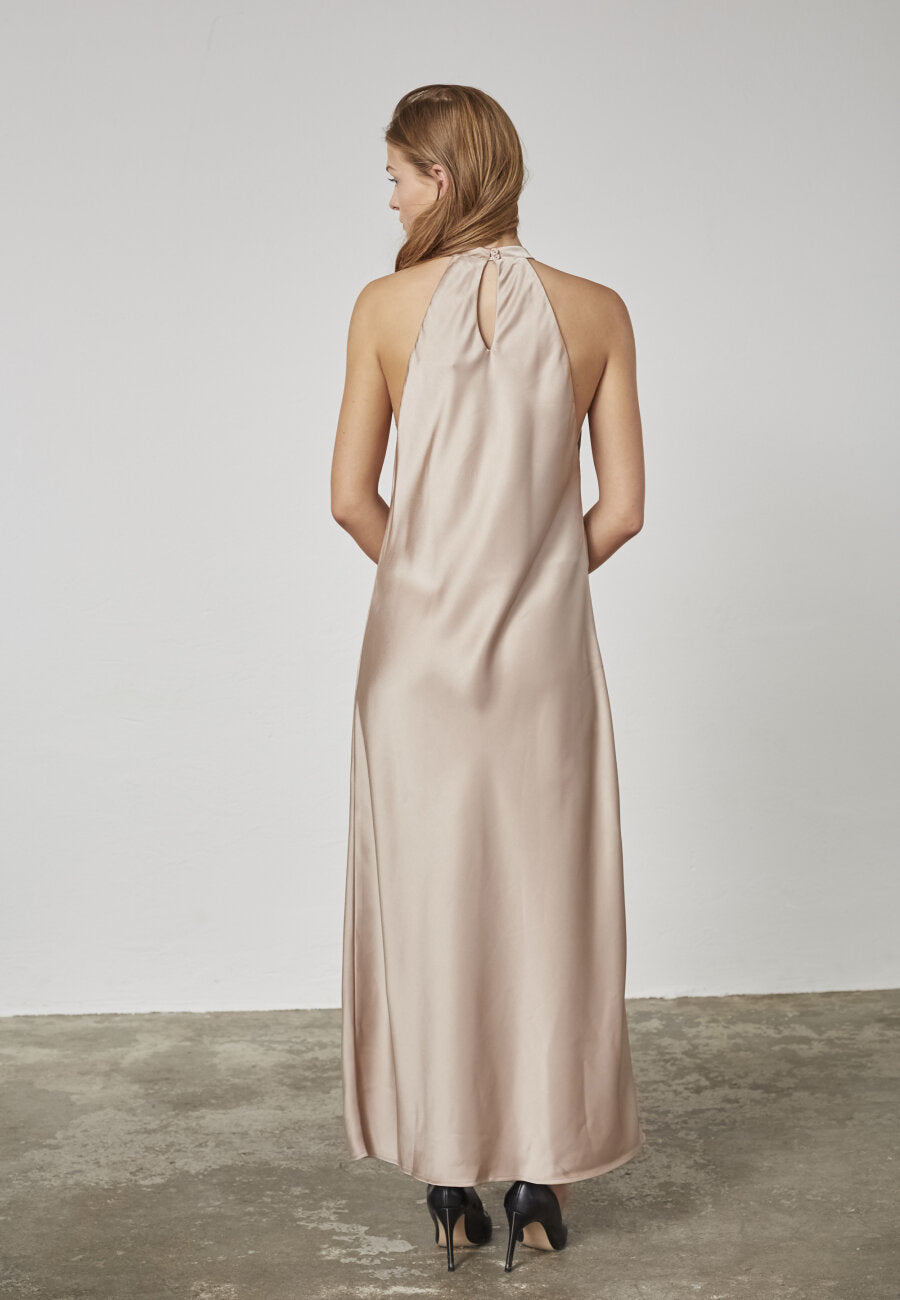 Gatia Dress Champagne