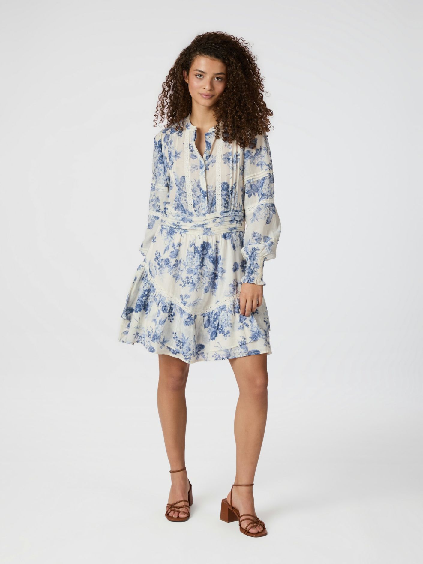 Roberta Flower Flow Dress Light Blue