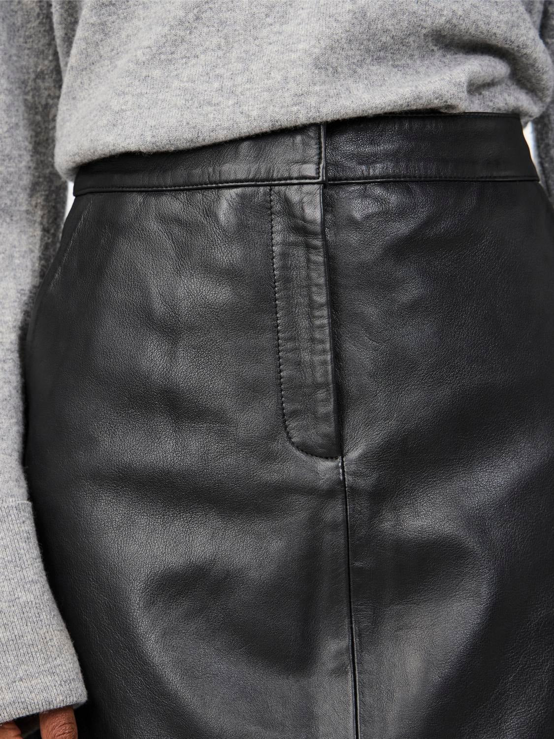 YASLYMA HMW Leather Skirt Black