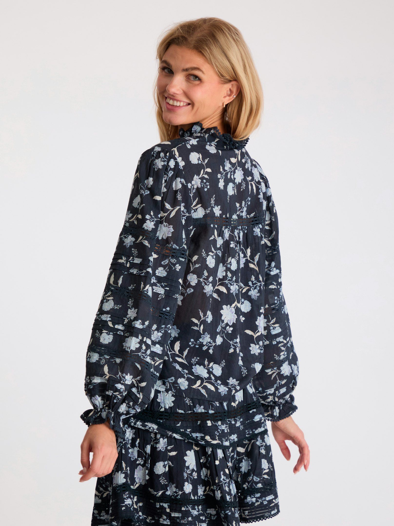 Lyla Night Flower Blouse Navy