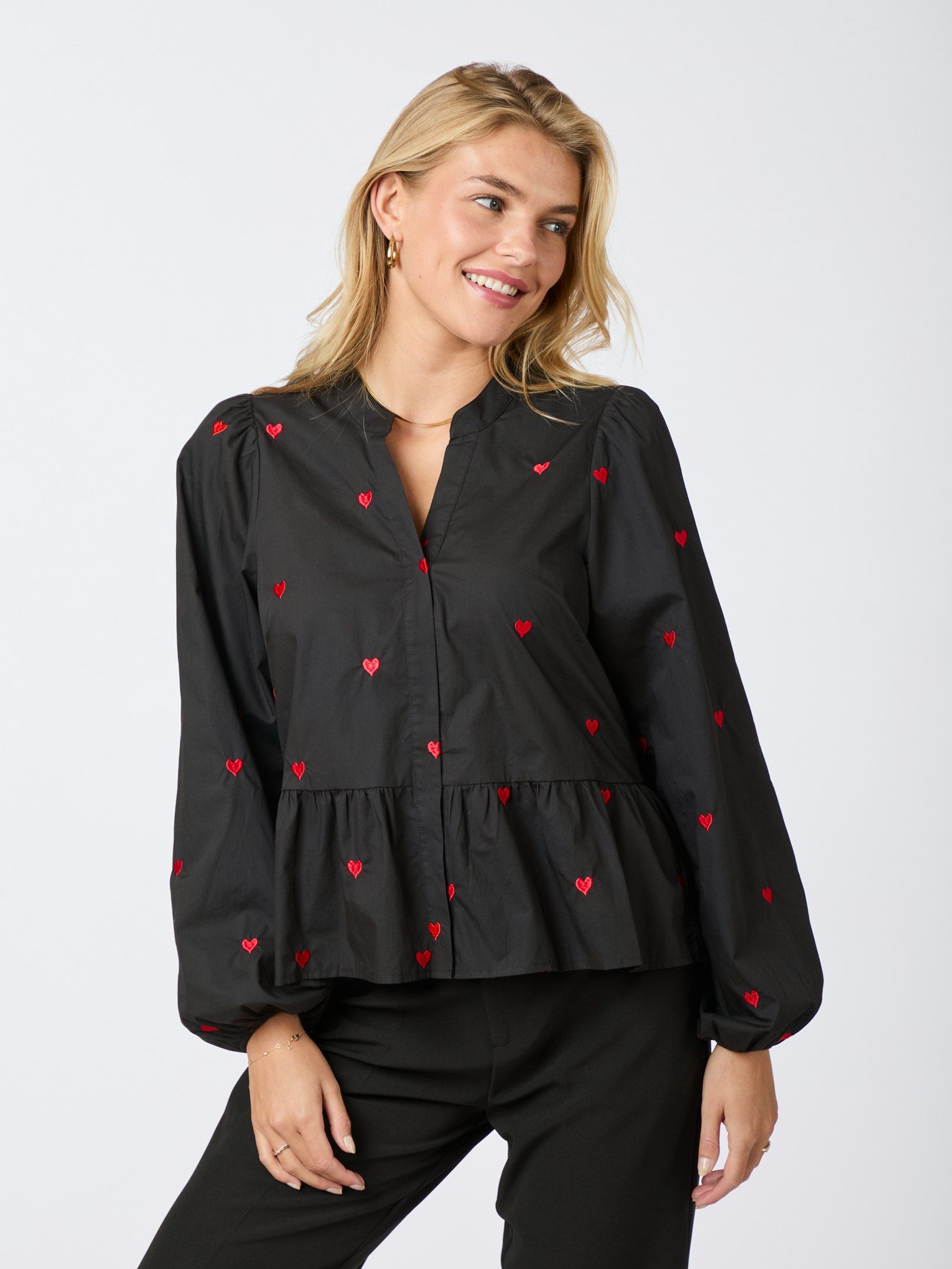 Savoy Hearts Blouse Black