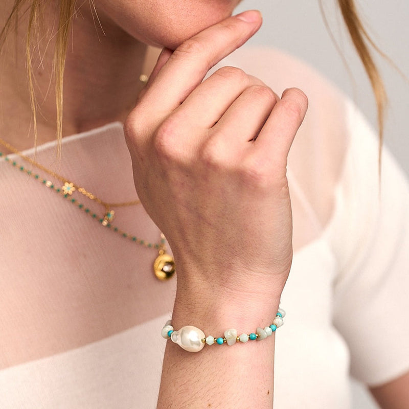 Turquoise Chip & Stationed Pearl Bracelet