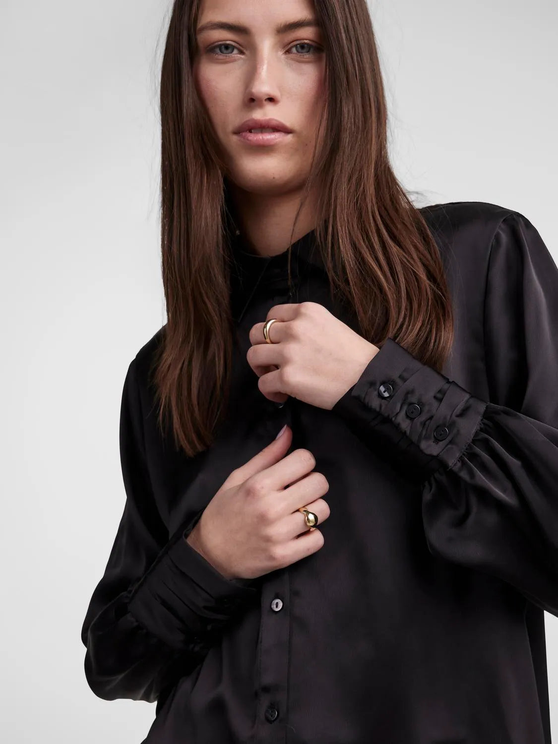 YASPELLA Shirt Black