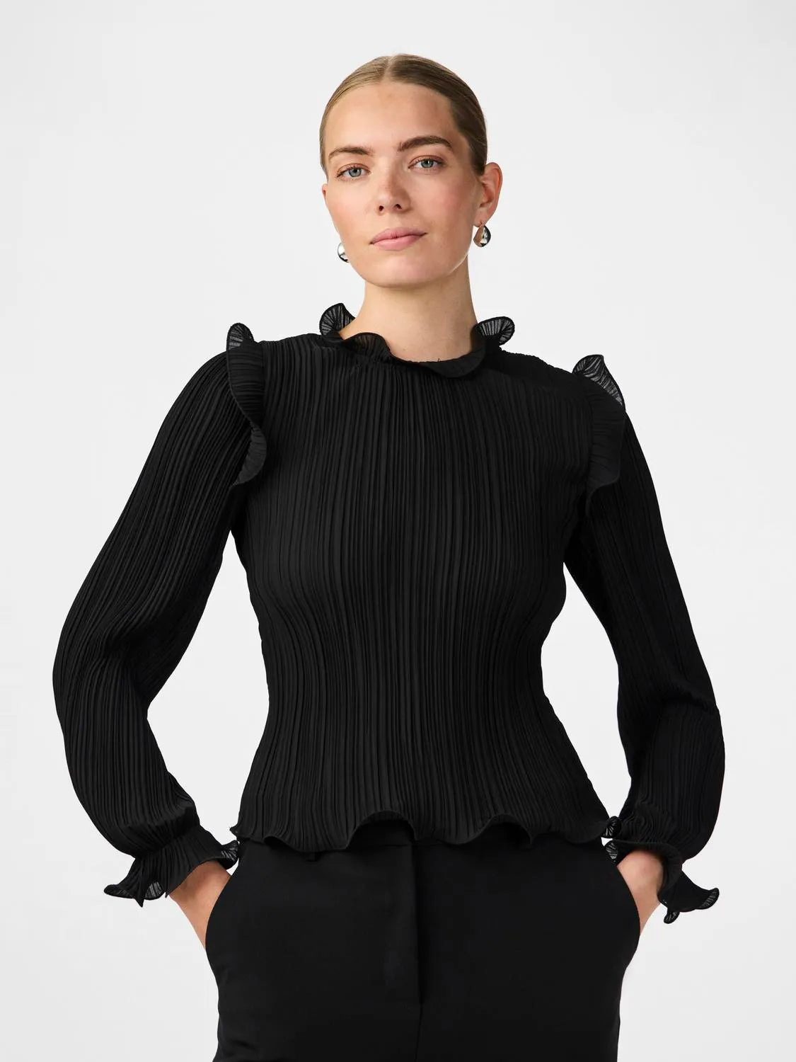 YASPHILINA High Neck Top Black